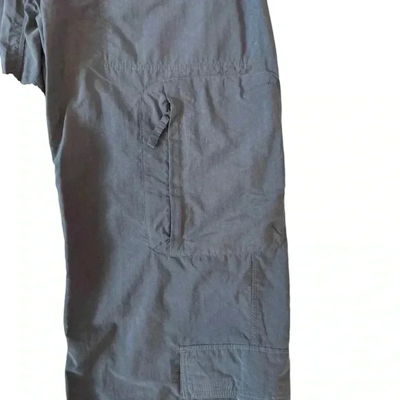 The North Face Size 3/4 Length Cargo Pants In Grey - Picture 3 of 13
